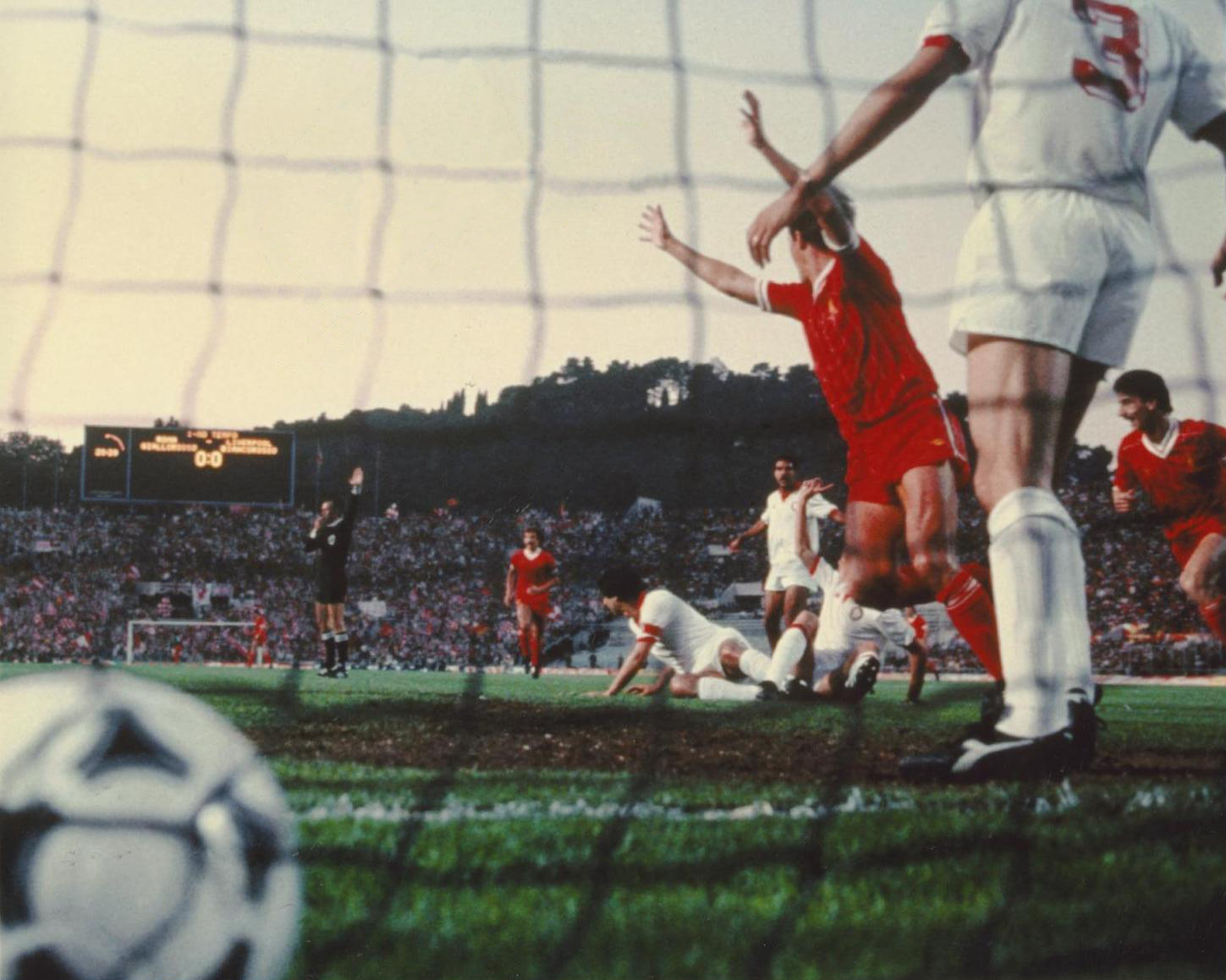 Coppa dei Campioni 1984, Liverpool-Roma - Il primo gol di Phil Neal