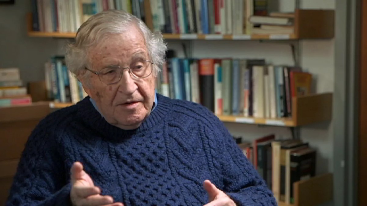 Noam Chomsky: US is world's biggest terrorist