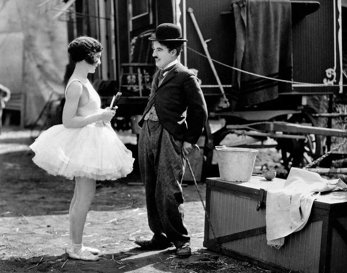 Charlie Chaplin and Merna Kennedy in The Circus (1928)